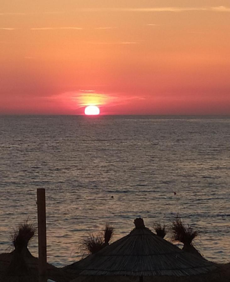 Retzos Rooms Himara Kültér fotó