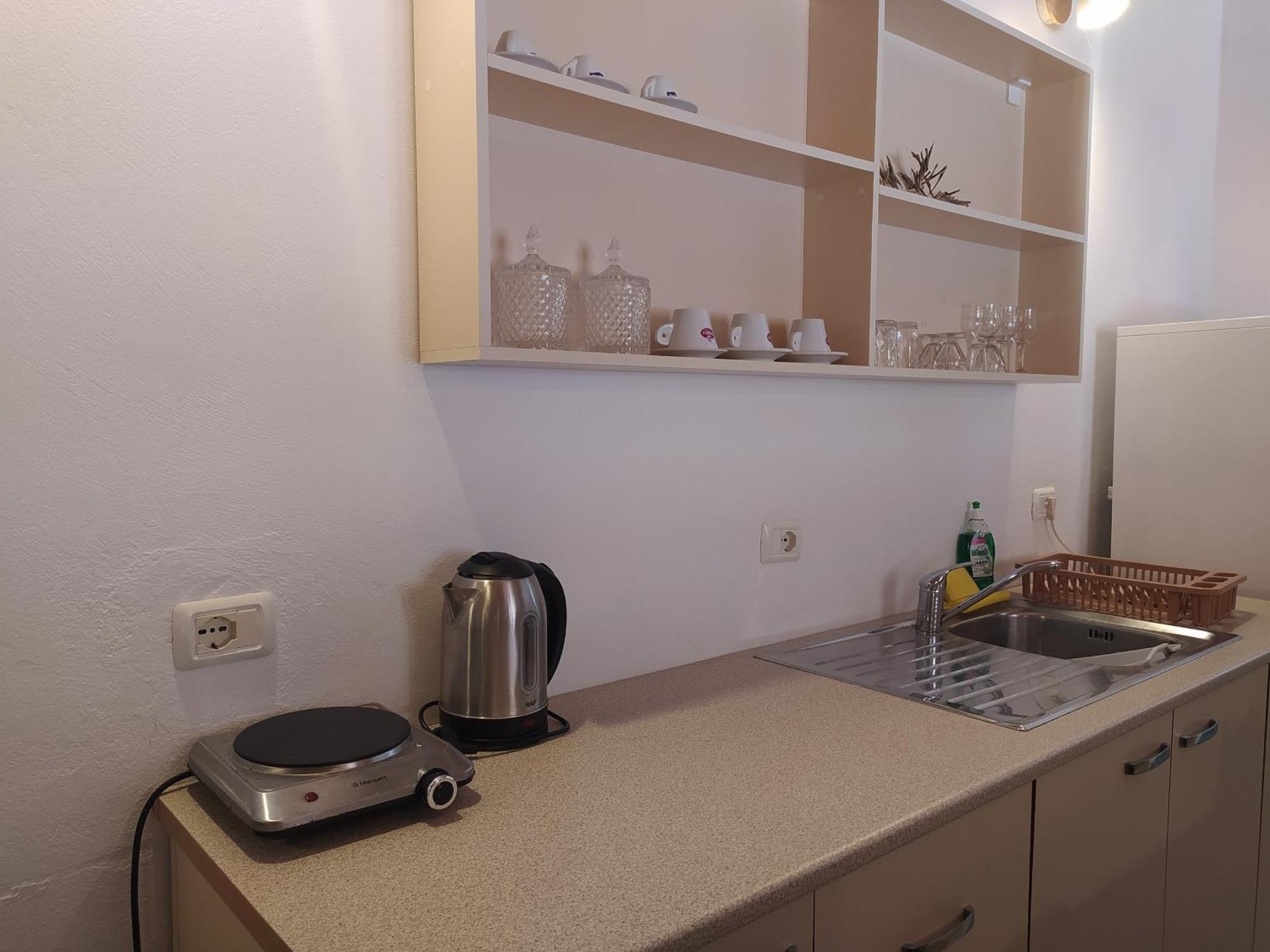 Retzos Rooms Himara Kültér fotó